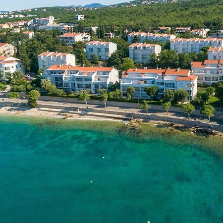 Apartmani Heta Alagic I Selce Ngoại thất bức ảnh