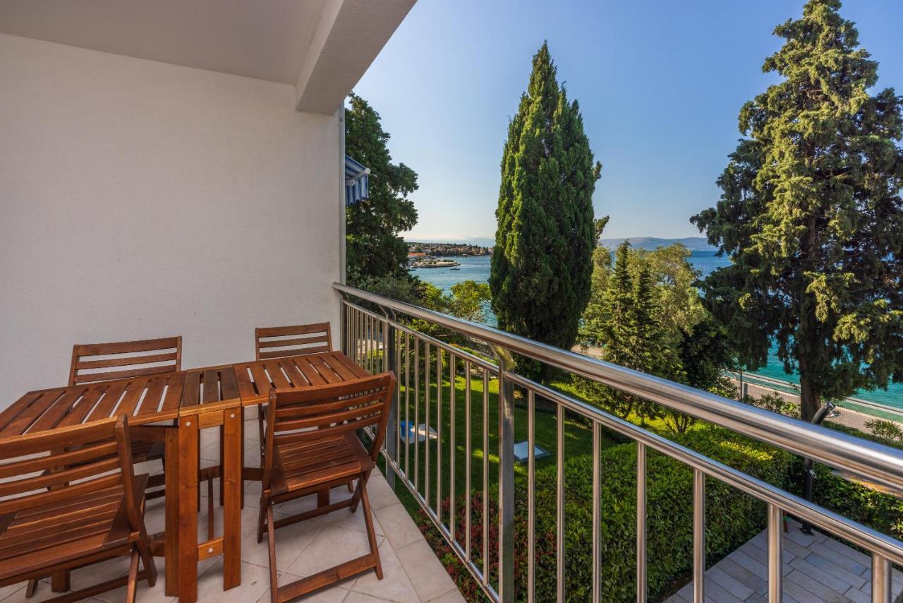 Apartmani Heta Alagic I Selce Ngoại thất bức ảnh