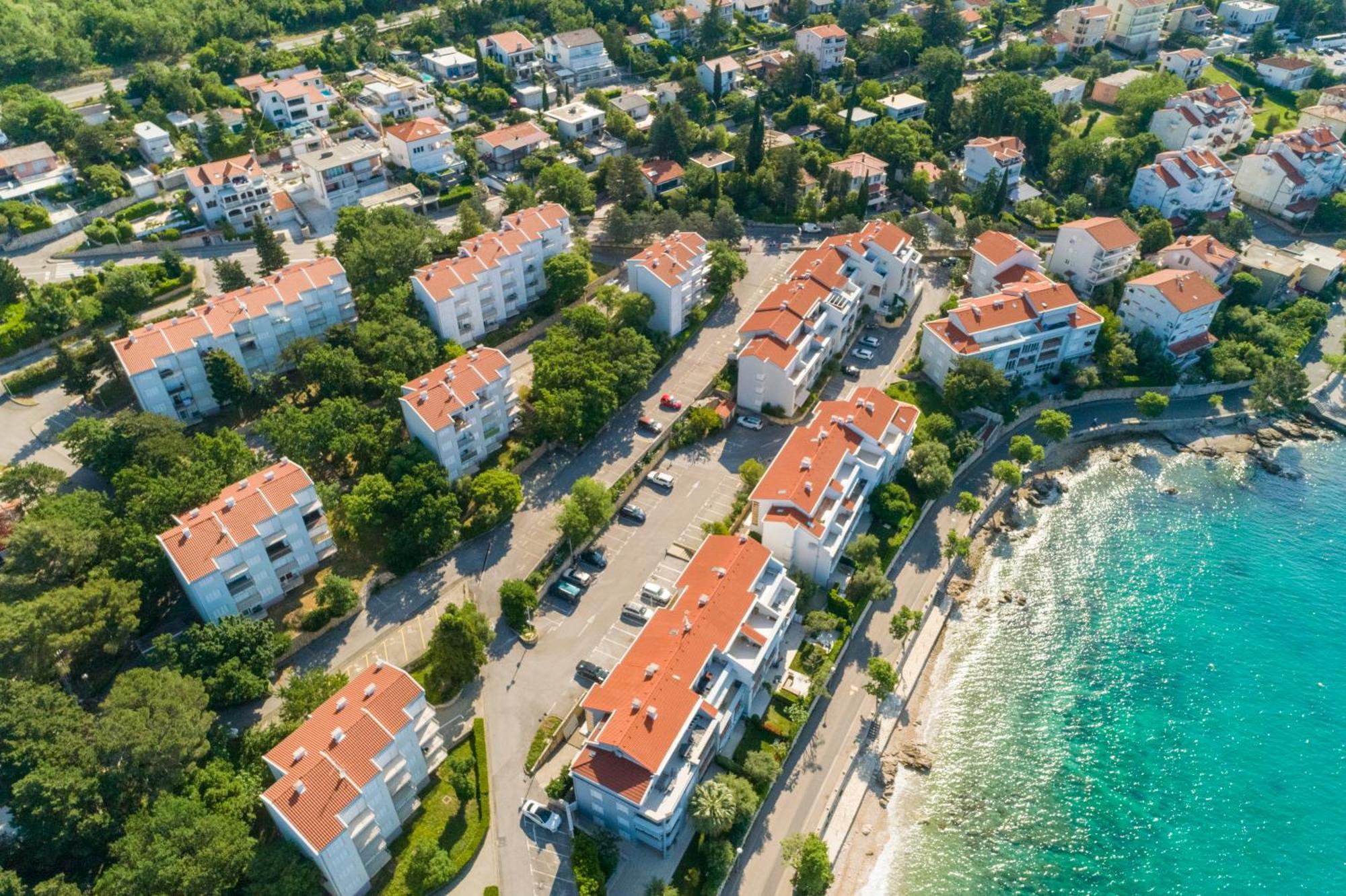 Apartmani Heta Alagic I Selce Ngoại thất bức ảnh