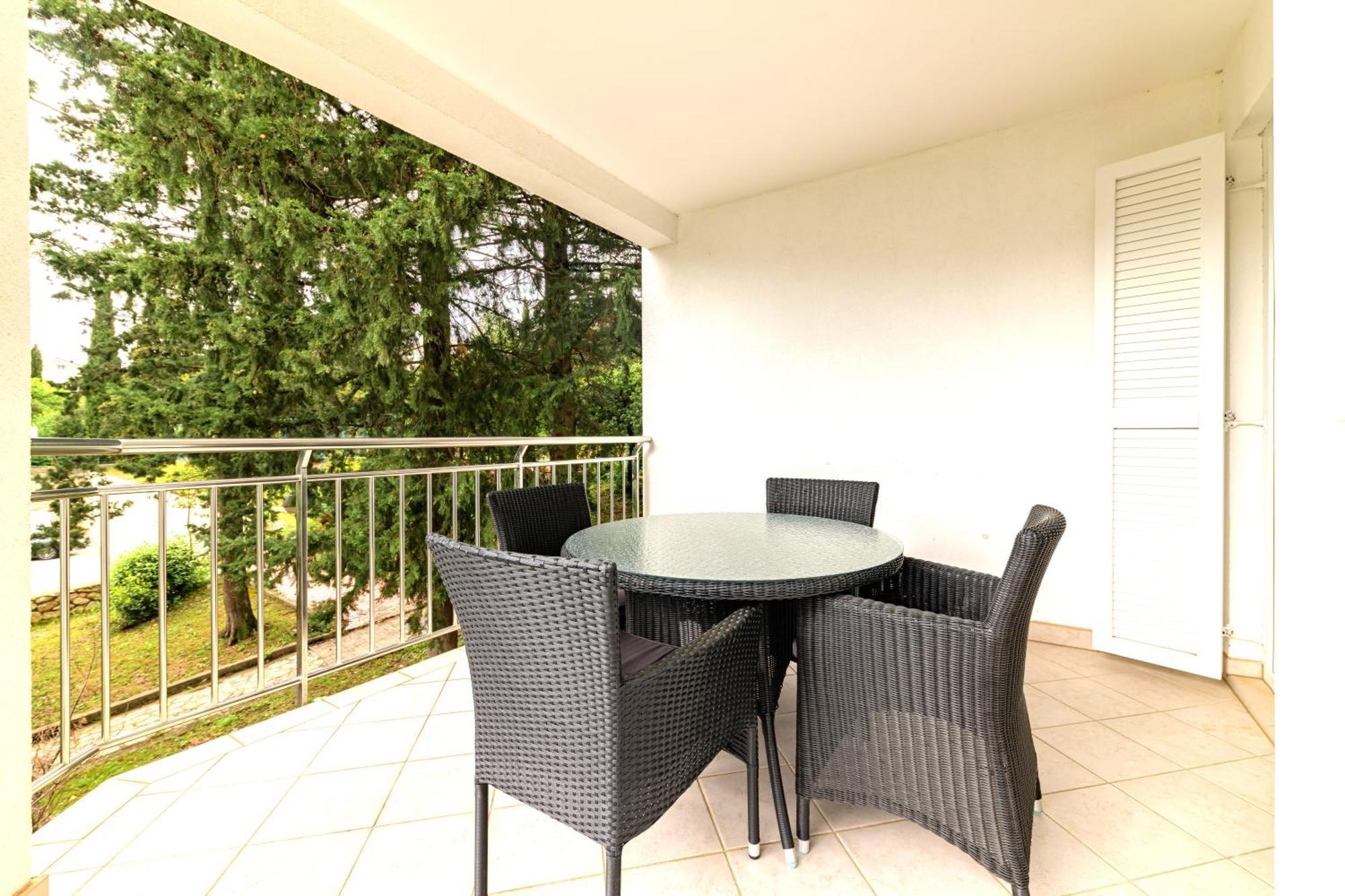Apartmani Heta Alagic I Selce Ngoại thất bức ảnh